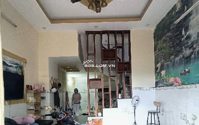 Bán gấp nhà mặt phố Lò Lu tại P. Trường Thạnh, Quận 9, TP.HCM, 4,25 tỷ, 71m2